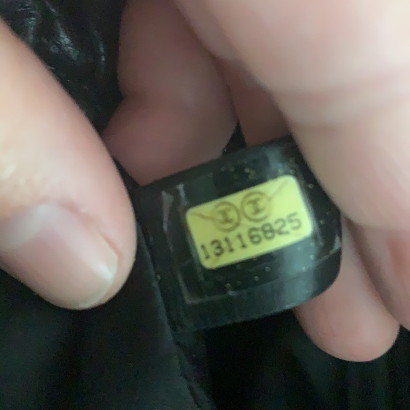 2012 Authentic Chanel Lambskin Hobo - Picture 2 of 5